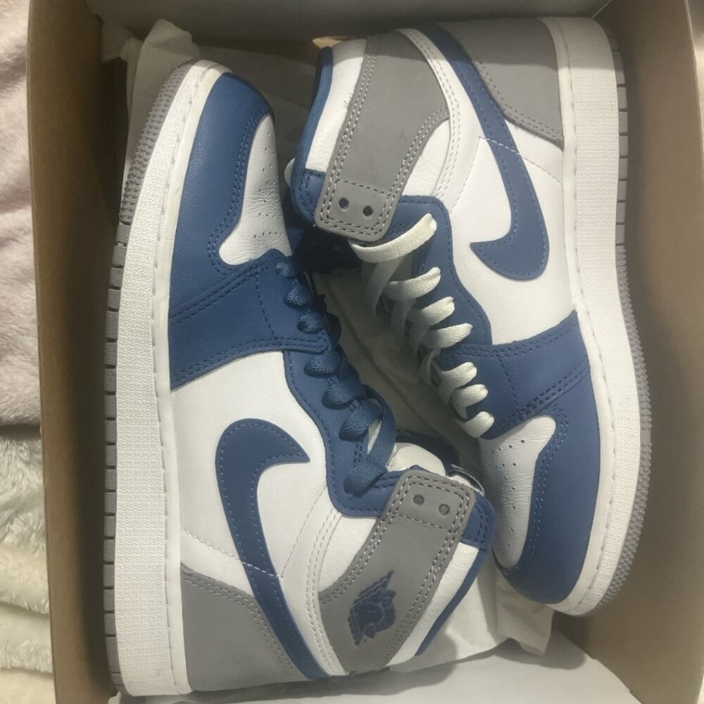 Jordan 1